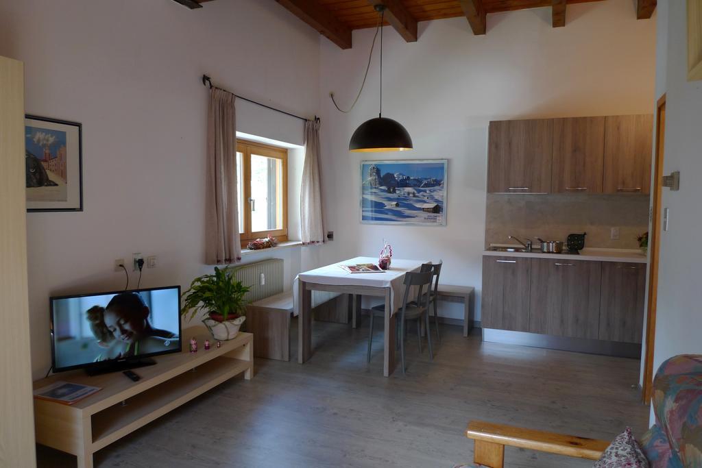Dolomitissime Holiday Homes Marmolada Rocca Pietore Szoba fotó